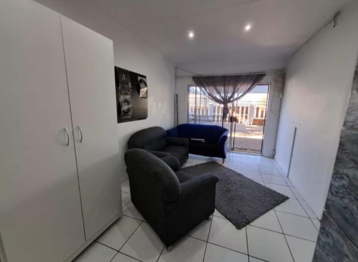 4 Bedroom Property for Sale in Hadison Park Northern Cape